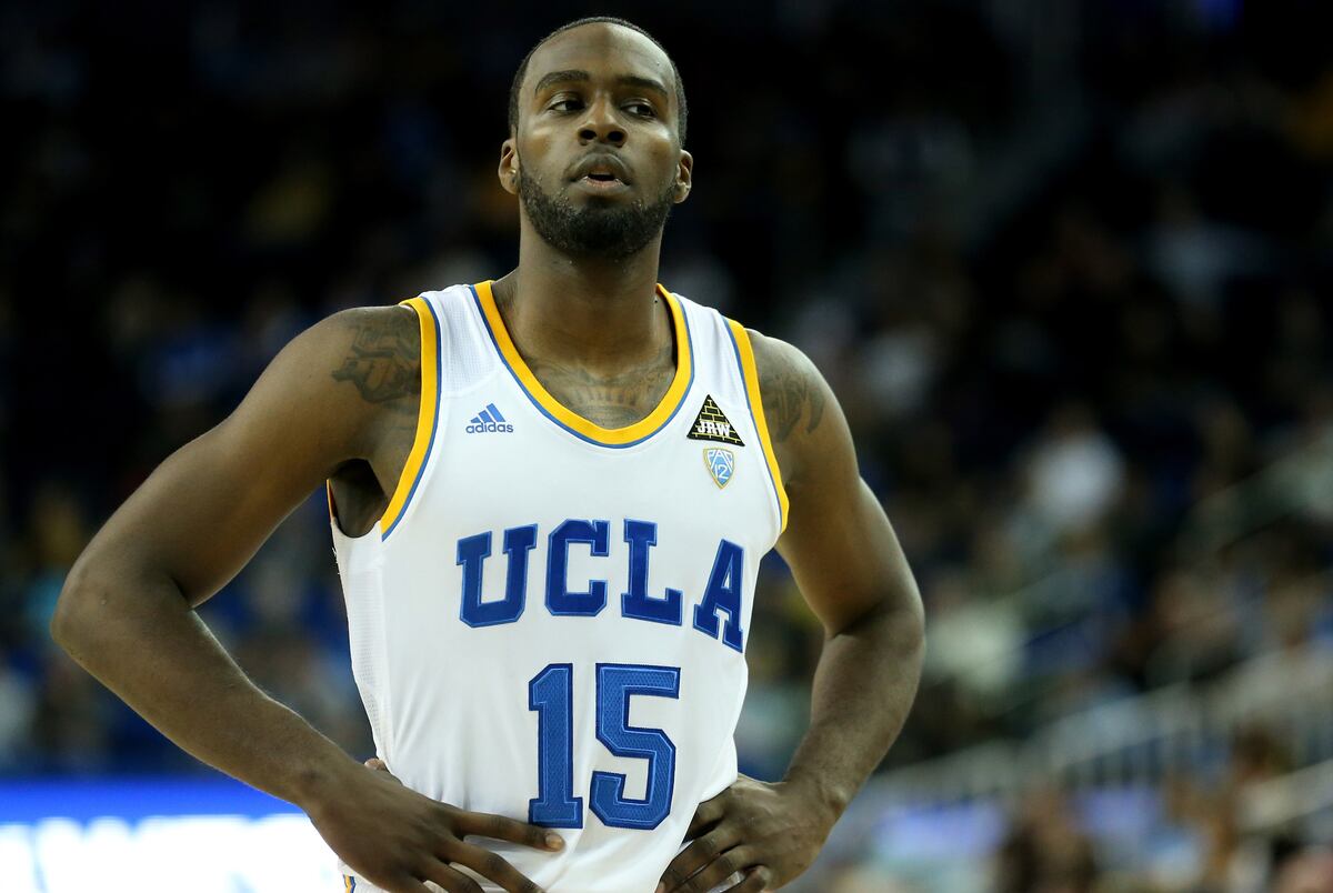 Phoenix Suns 7 Players That Could Fix Their Problem at Shooting Guard