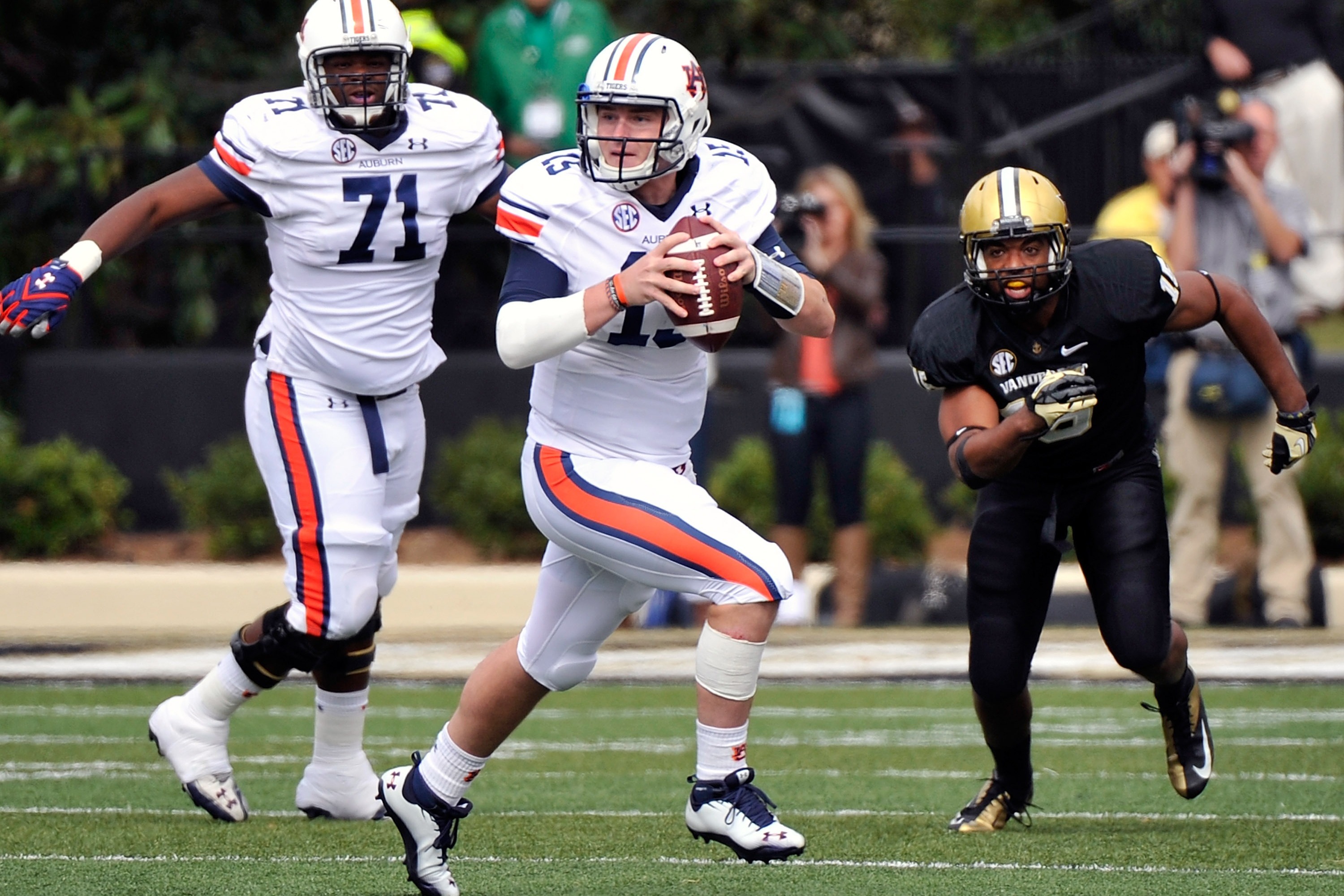 Auburn QB Clint Moseley Reportedly Will Not Return to Tigers in 2013 |  News, Scores, Highlights, Stats, and Rumors | Bleacher Report