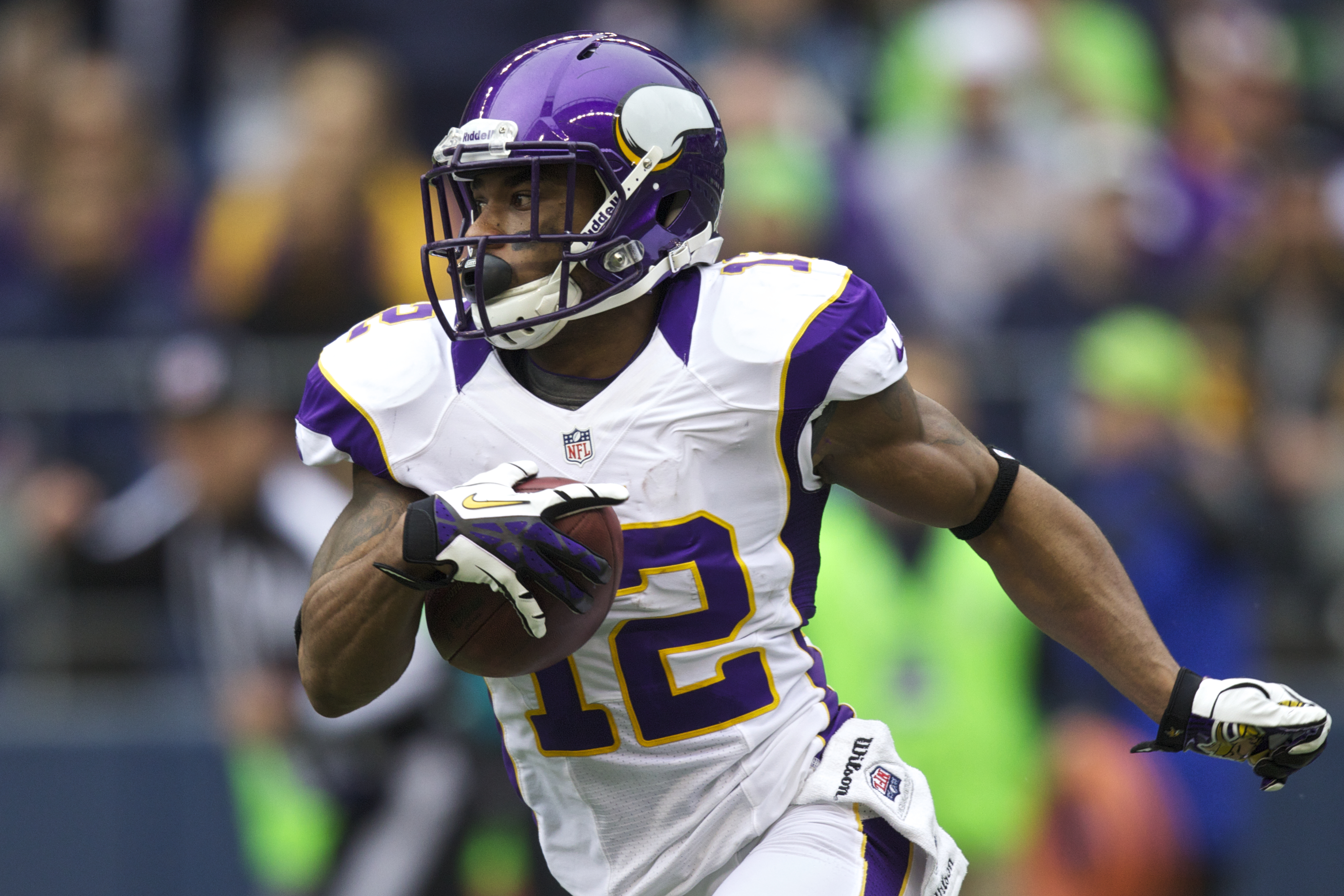 Why the Vikings and Cardinals Should Swap Percy Harvin and Larry