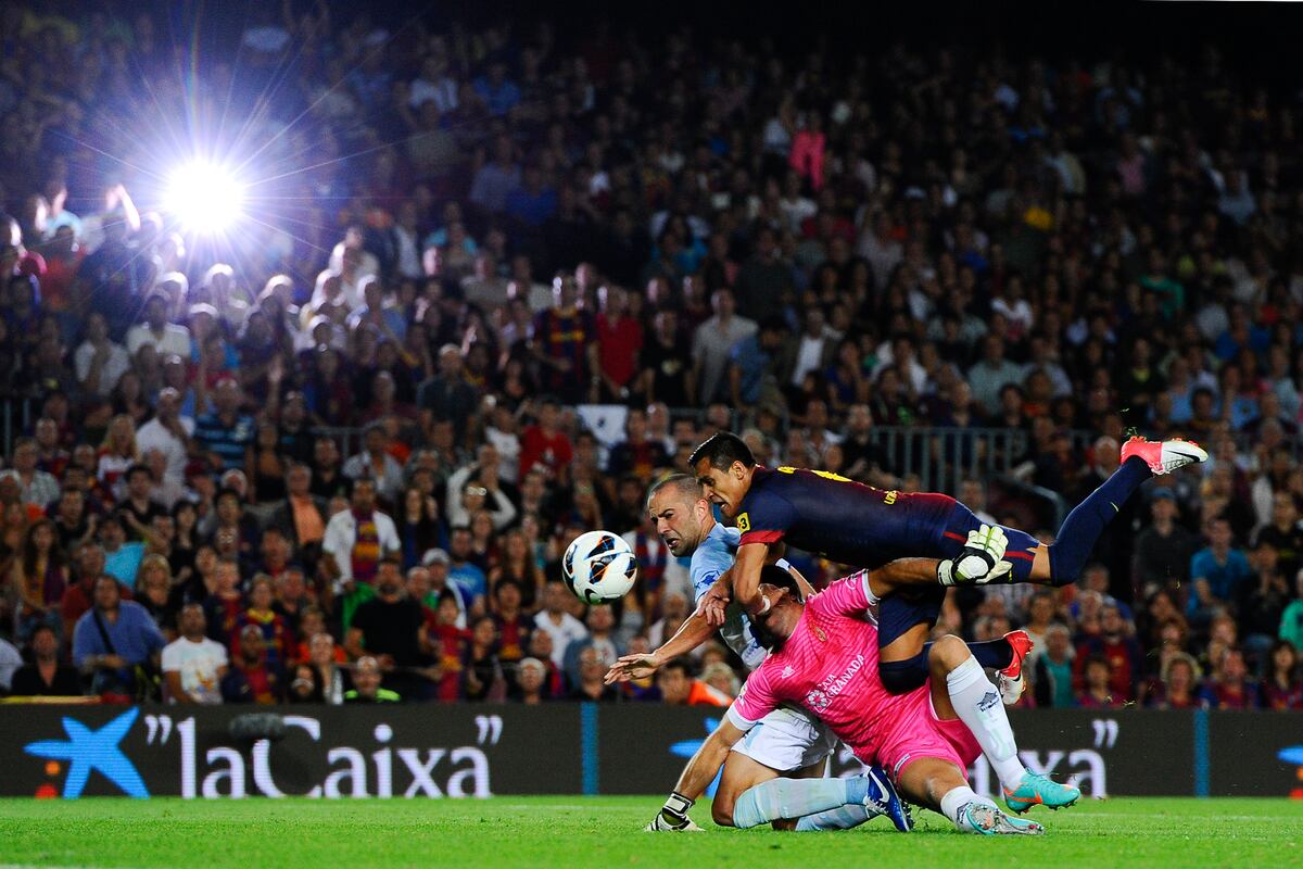 FC Barcelona: Why Barca Overspent on Alexis Sanchez | News, Scores
