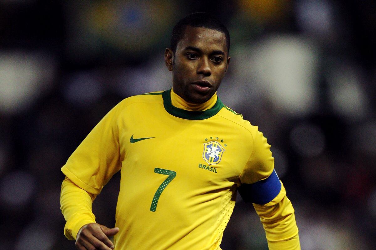 Robinho: 6 Months to Earn a Place at Brazil 2014 and ...