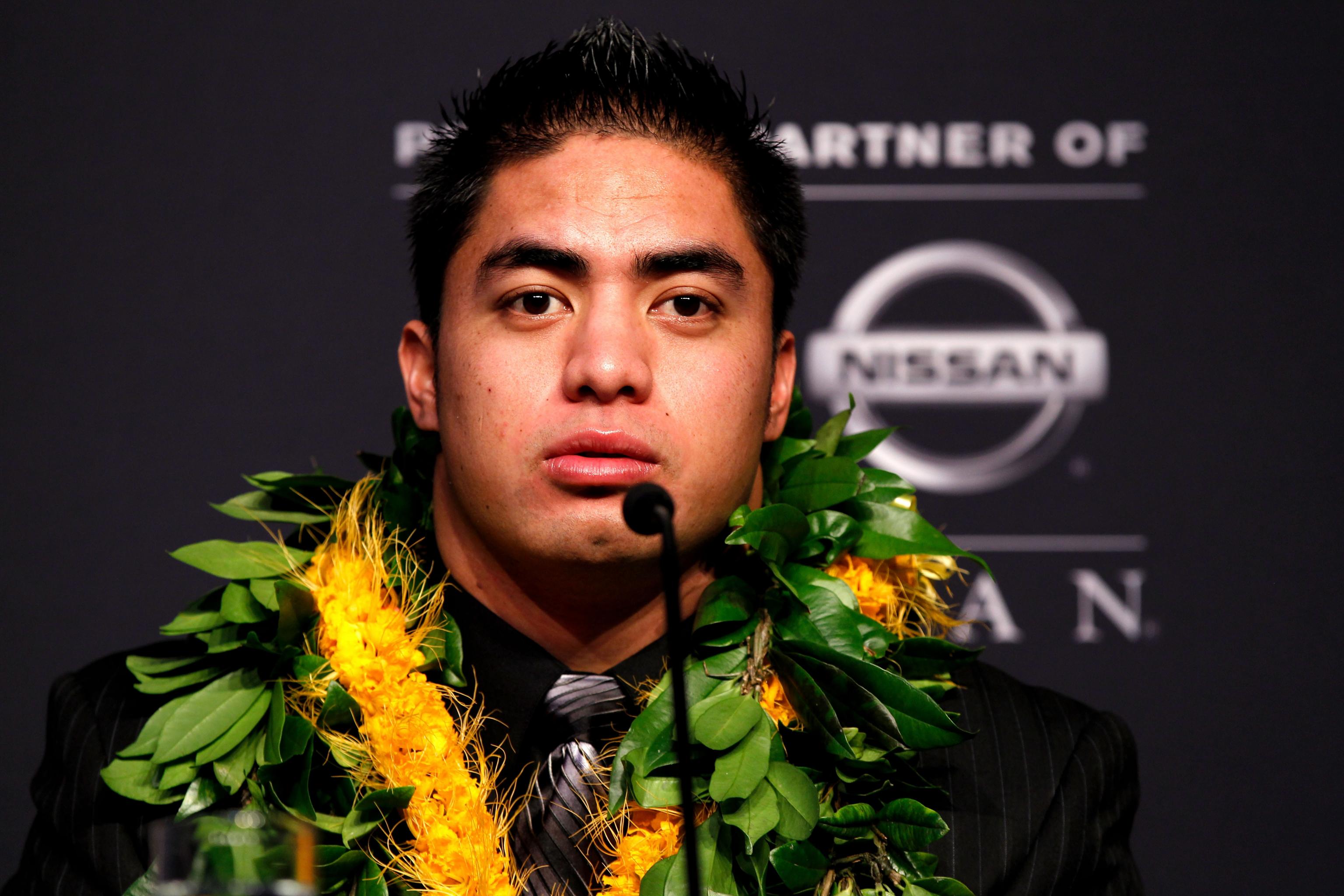 Manti Te'o Snapped When Asked About His Imaginary Girlfriend