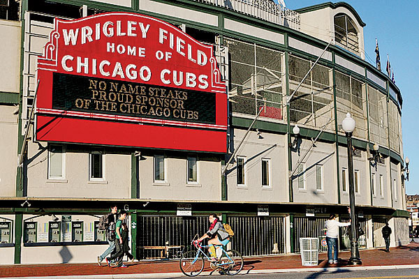 Cubs, city agree to renovate Wrigley