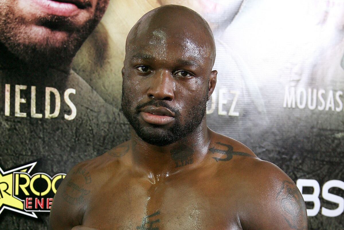 To Muhammed 'King Mo' Lawal, MMA Is 'Easy Compared to Wrestling