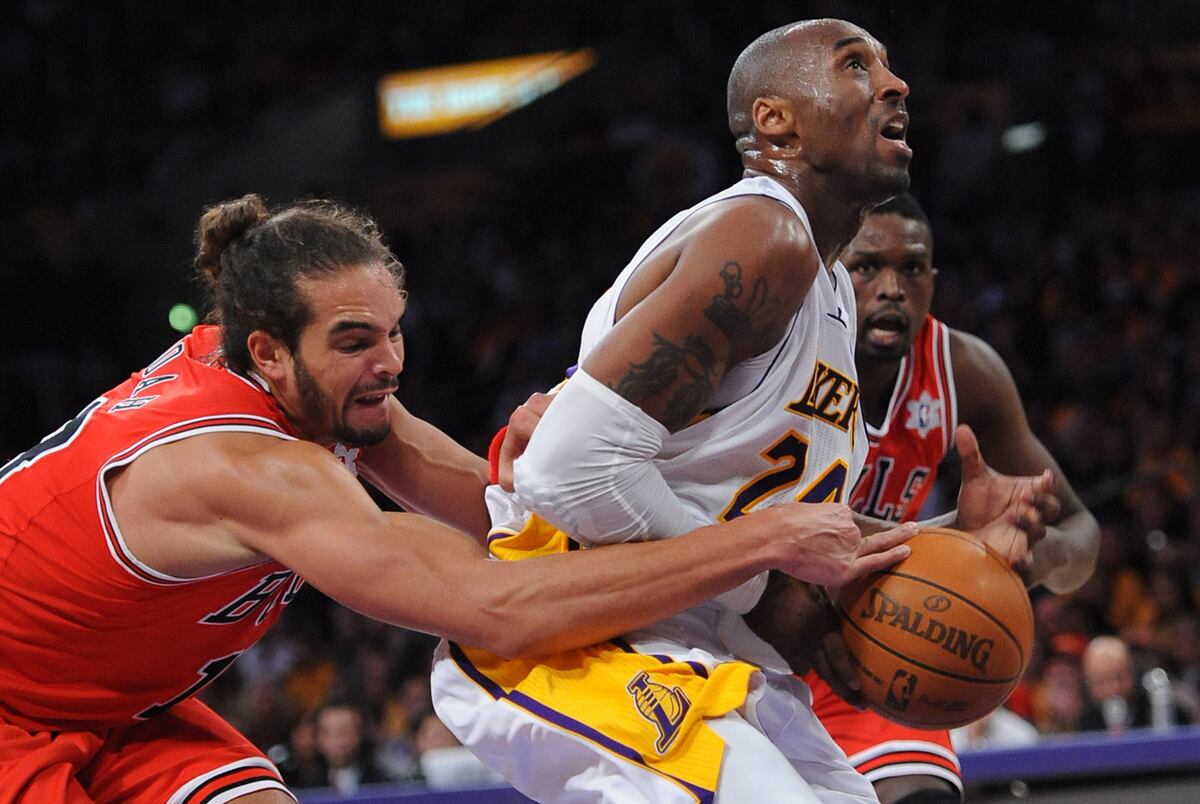 j1 lakers to chicago