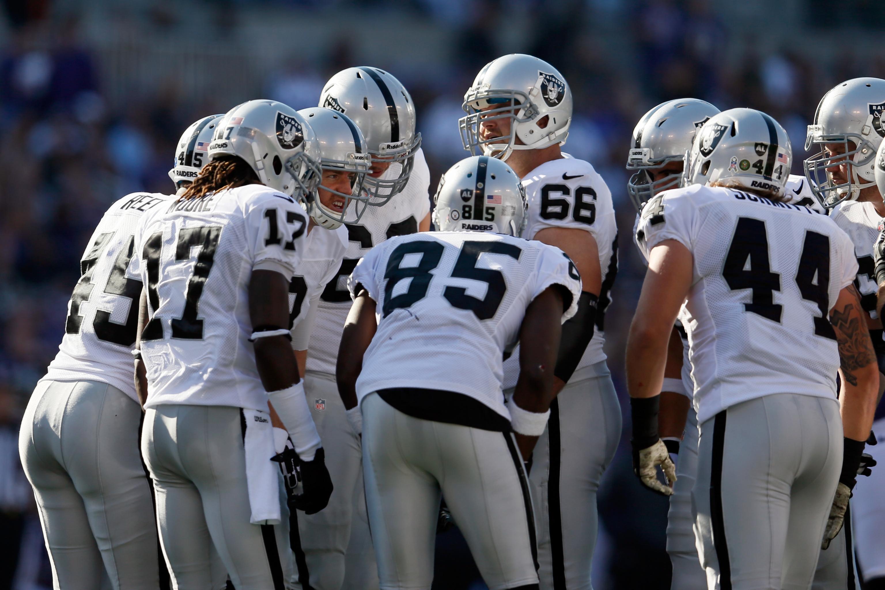 Oakland Raiders: How much better will the offensive line be in 2019?