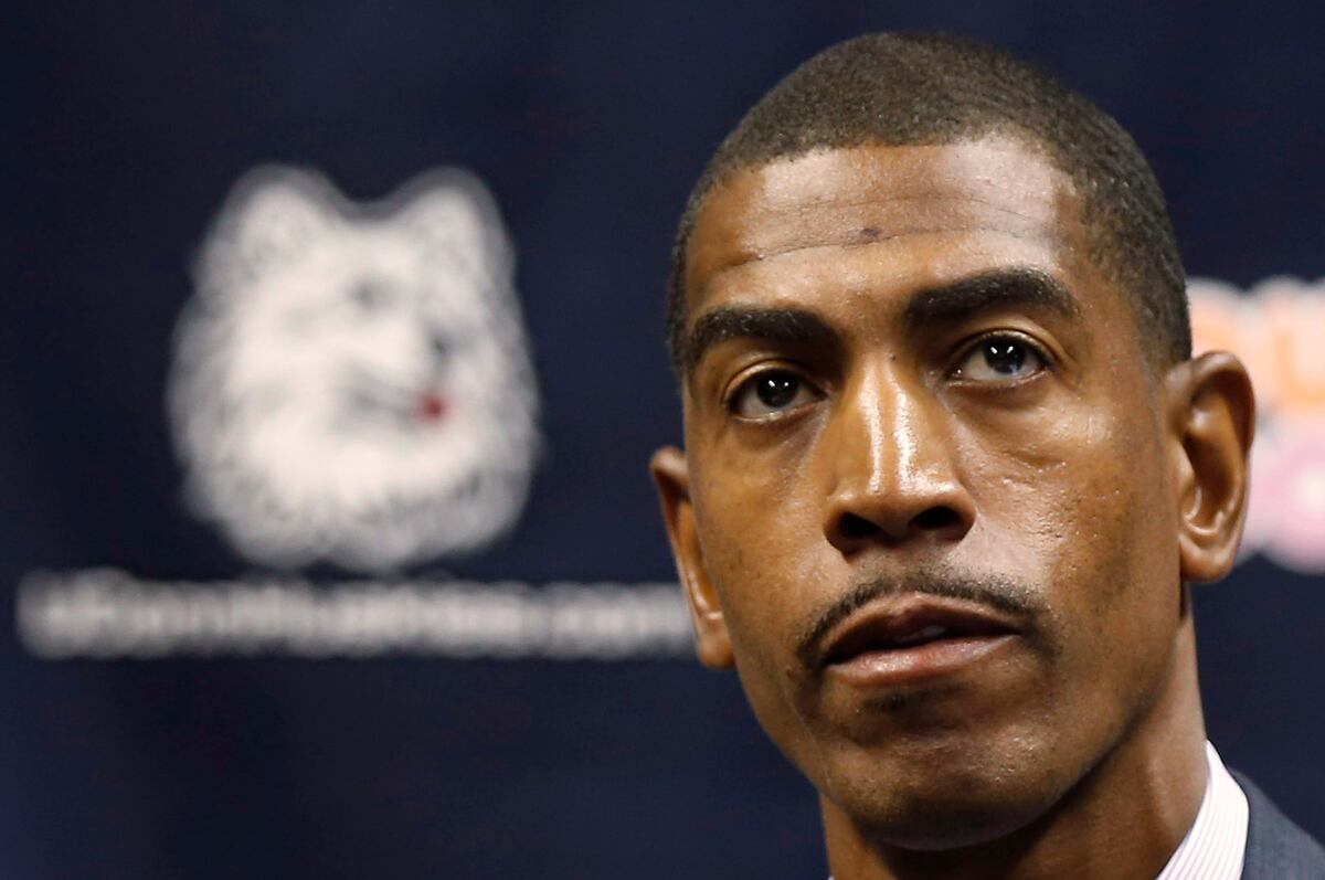 5 Signs That Kevin Ollie Is the Right Fit for the UConn Huskies | News