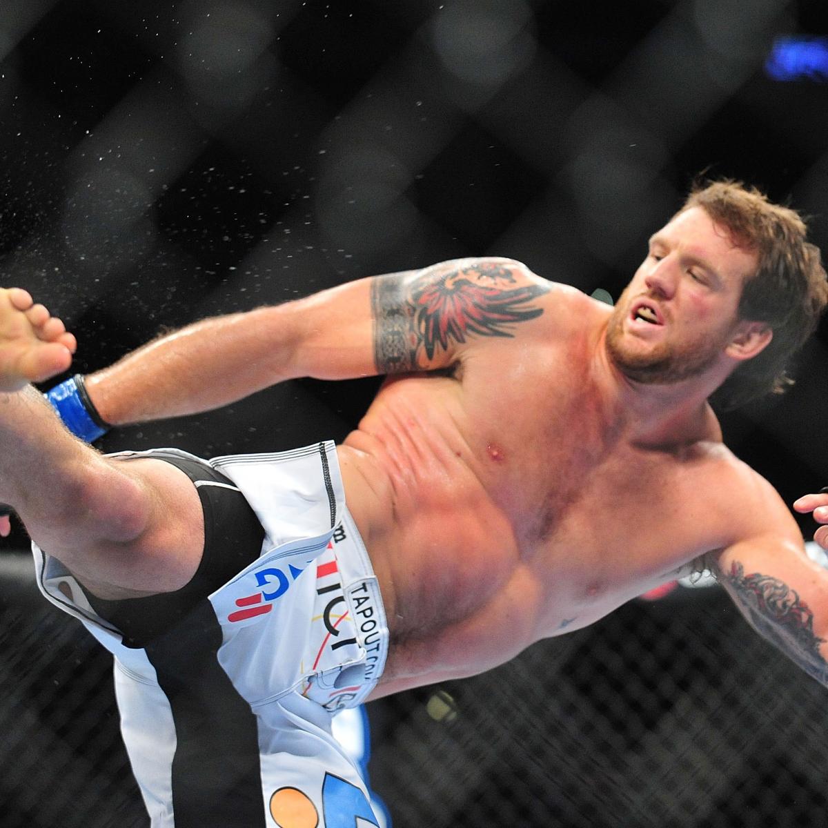 UFC on Fox Favorites to Win the FightNight Bonuses News, Scores