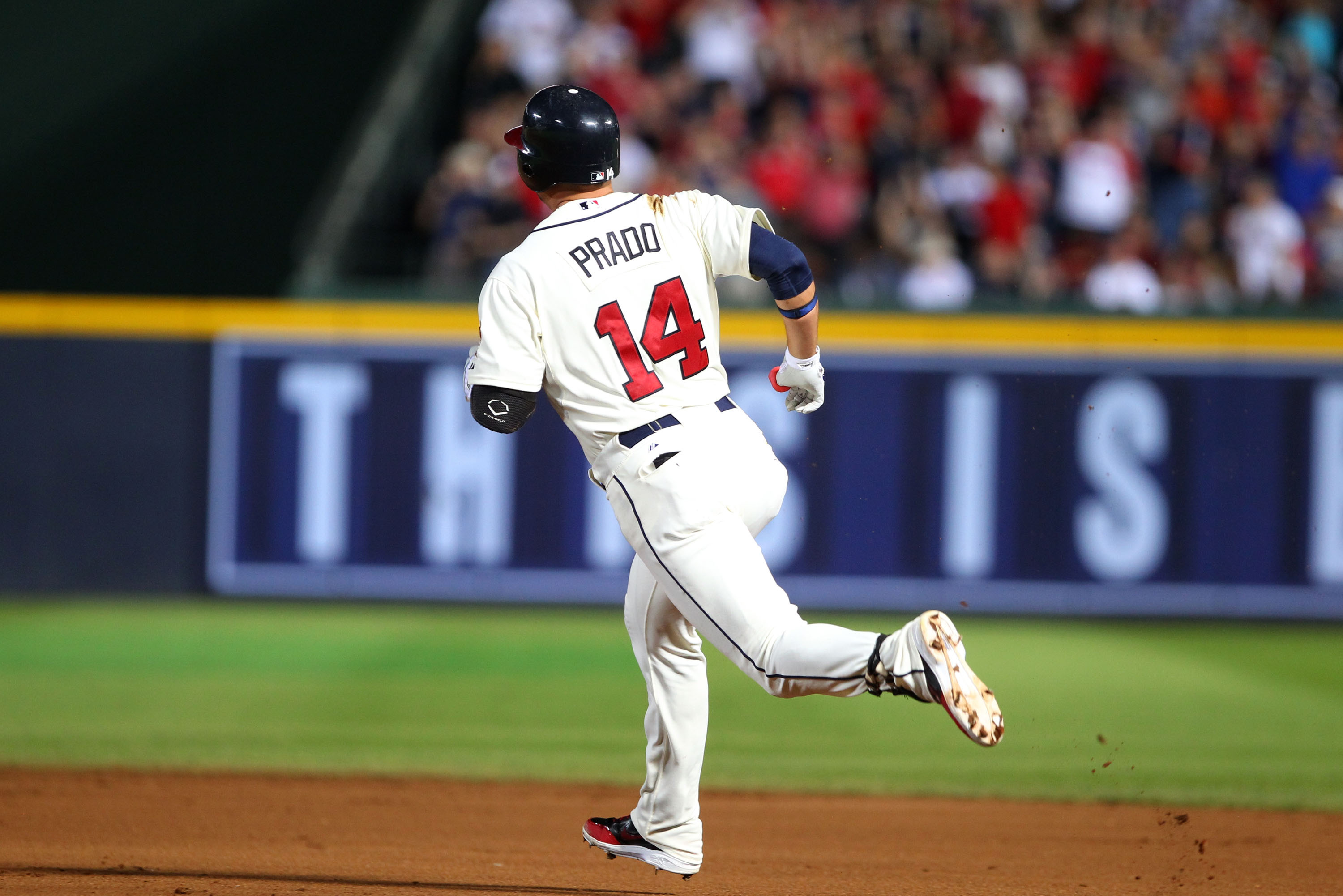 Martin Prado, Braves shake off celebration to beat Marlins