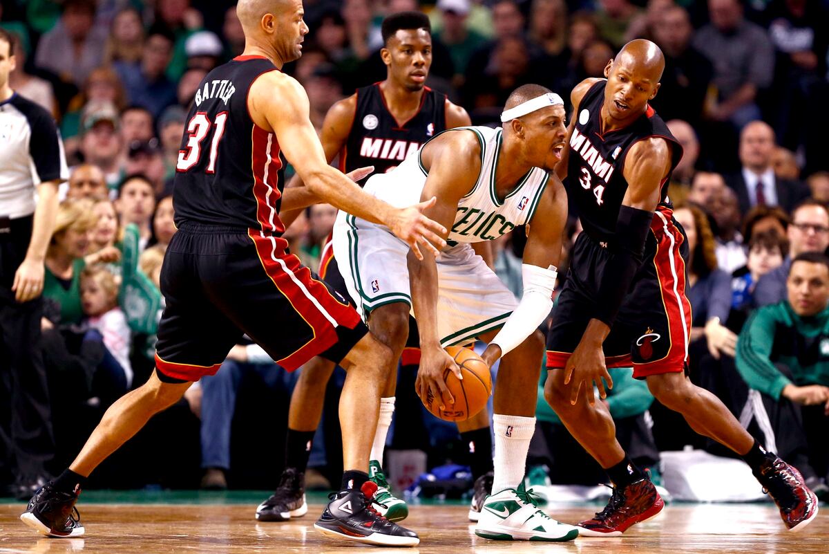 miami heat  boston celtics  analysis score updates