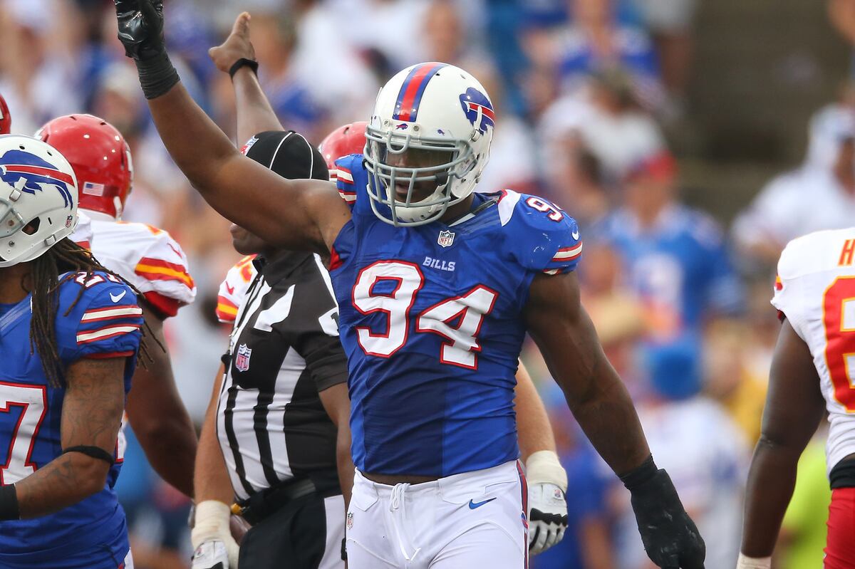Mario Williams and the Biggest Free Agent Signings in Buffalo Bills