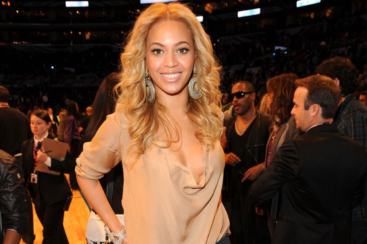 Super Bowl Halftime Show 2013: Latest News on Beyonce ...