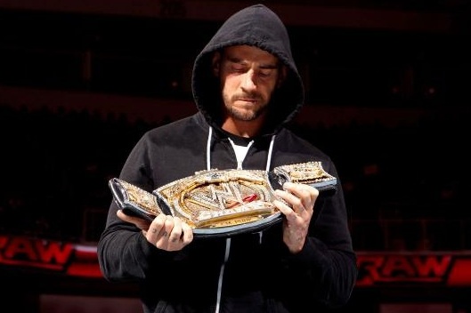 CM Punk: The greatest superstar of 2011 wins the WWE championship at Money  in the Bank (Part two) - Cageside Seats