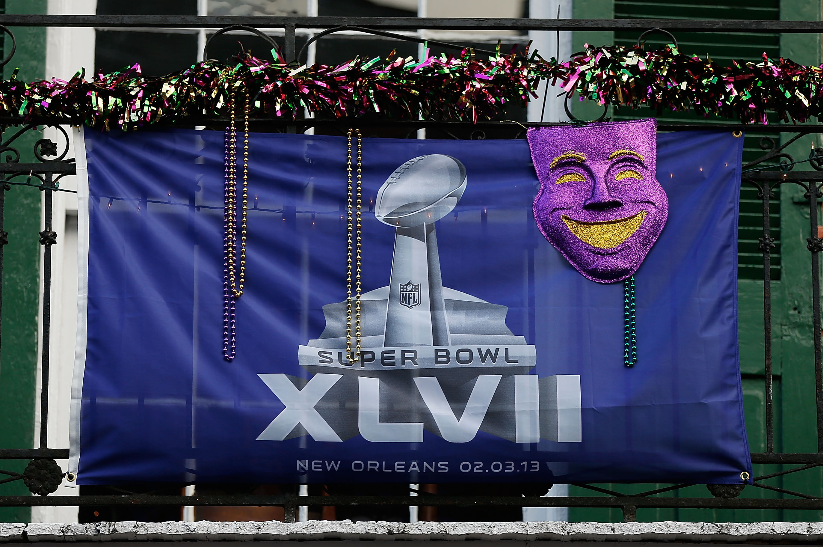 Early Line, Odds, Prop Bets and Betting Advice for Super Bowl XLVIII, News, Scores, Highlights, Stats, and Rumors