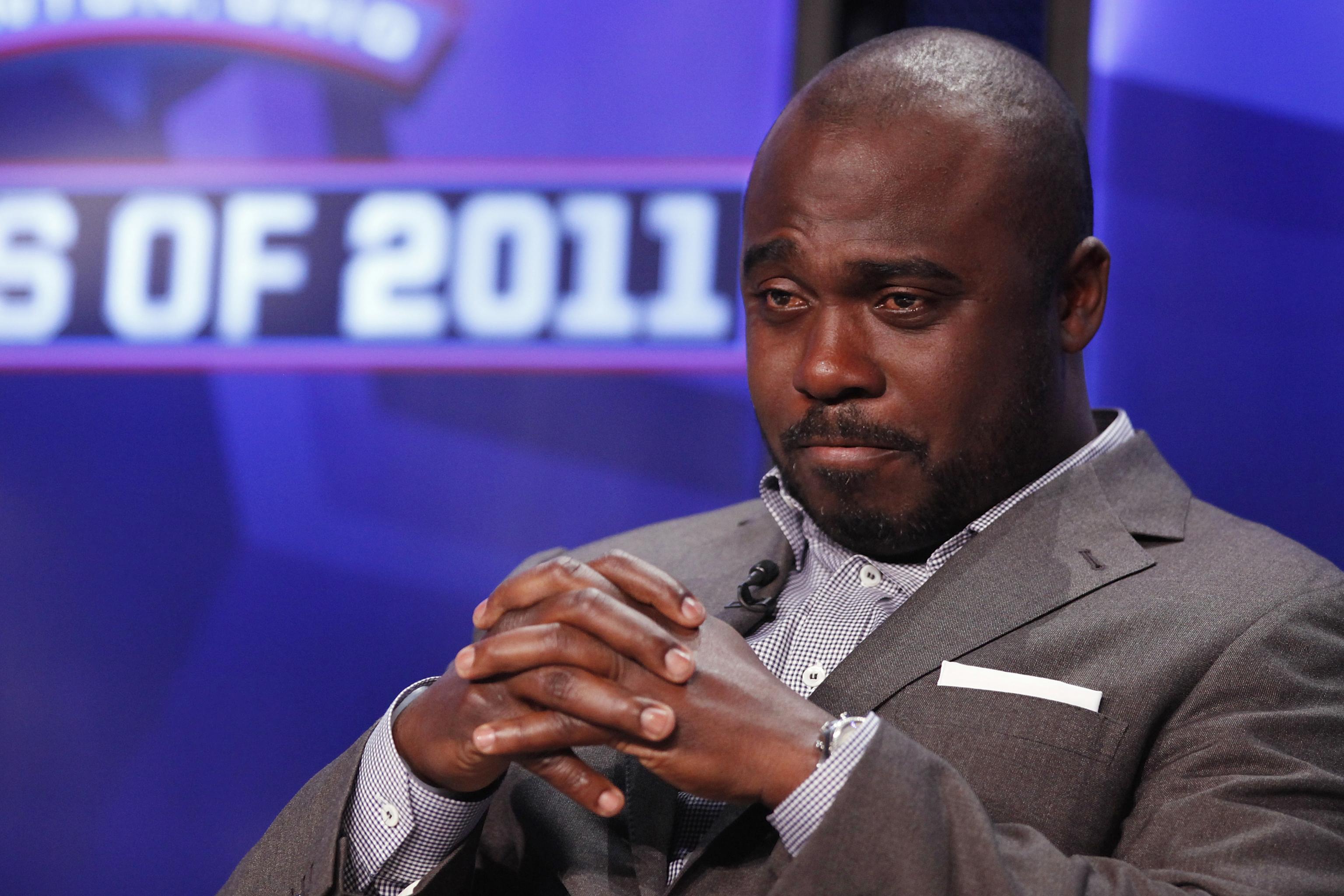 Marshall Faulk: Patriots cheated to beat Rams in Super Bowl