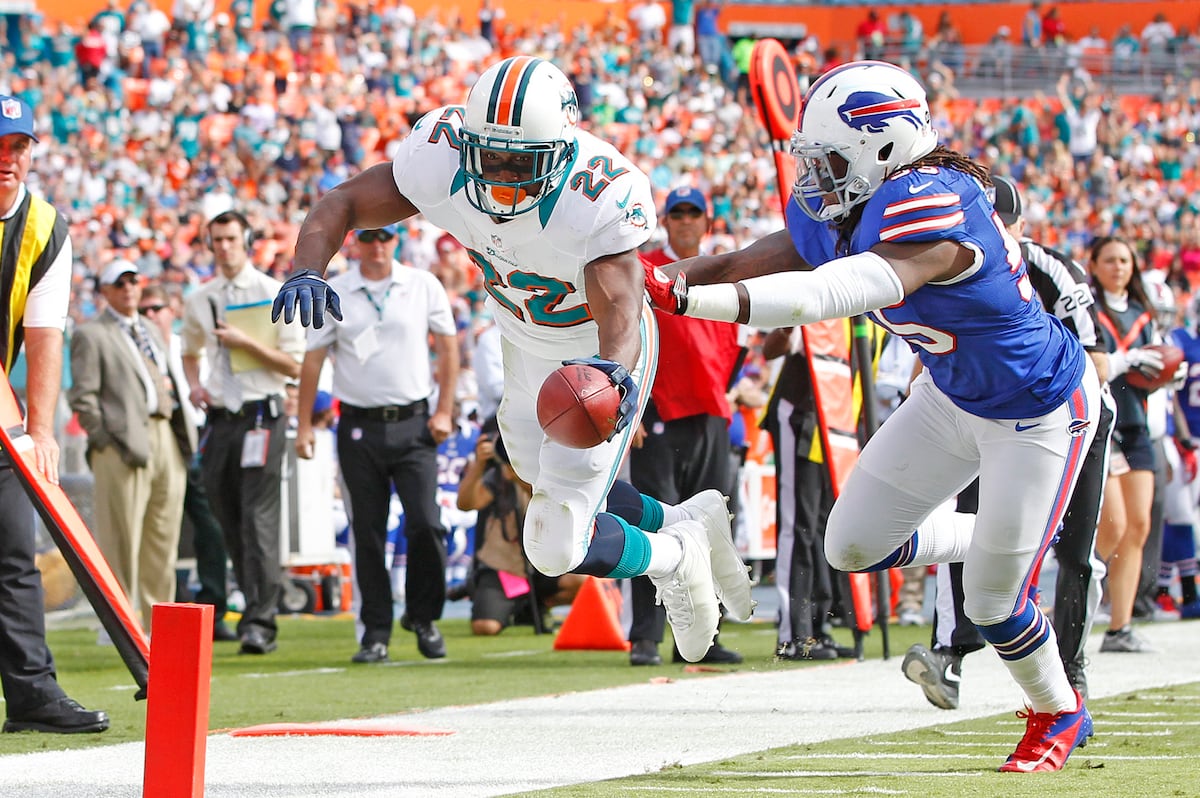 miami dolphins huaraches