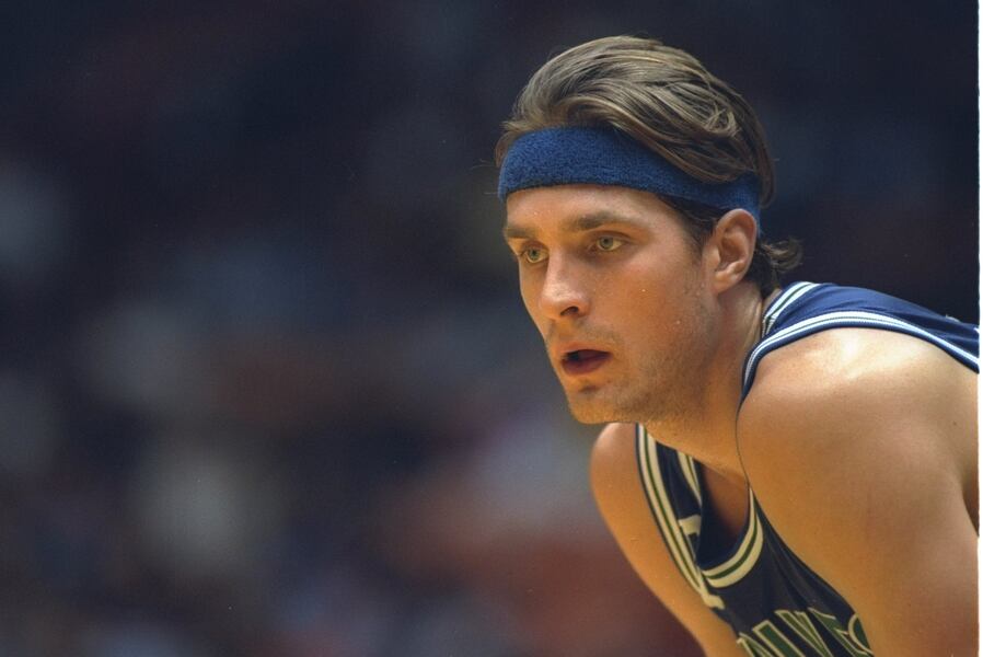 5 Surprising Things We Know About Christian Laettner ...