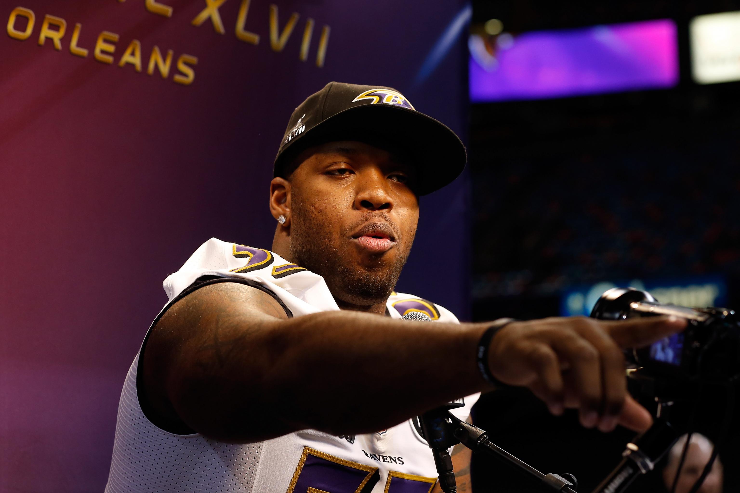 Ravens' Suggs, NFL players lend names to LGBT Pride shirts