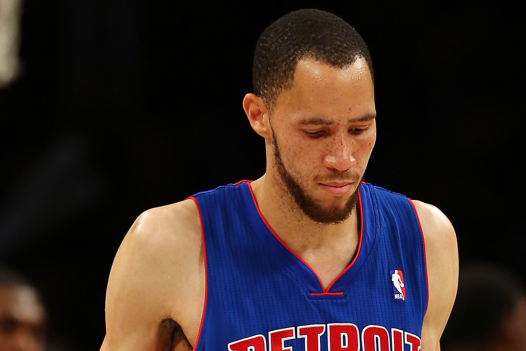 My favorite picture of the Tayshaun Prince block : r/DetroitPistons