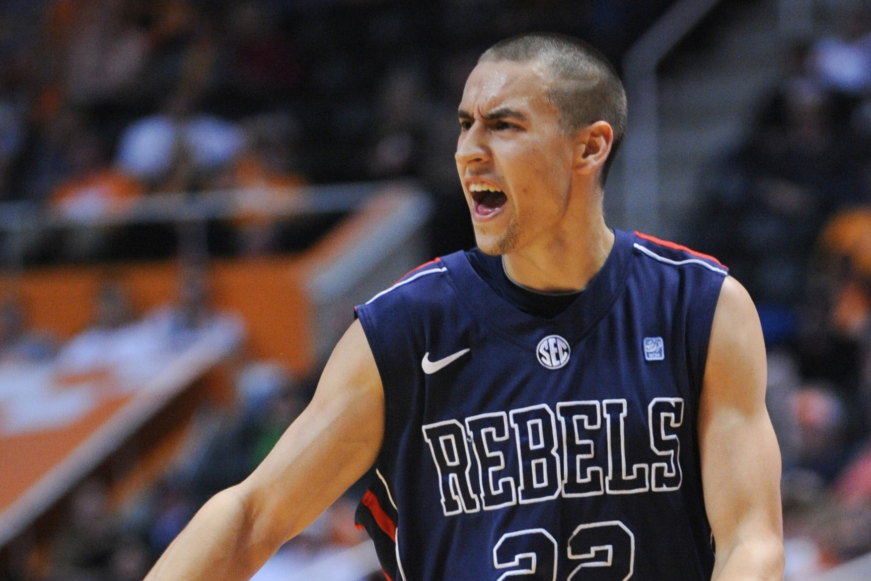 Marshall Henderson has confrontation with coach, throws ice at Ole