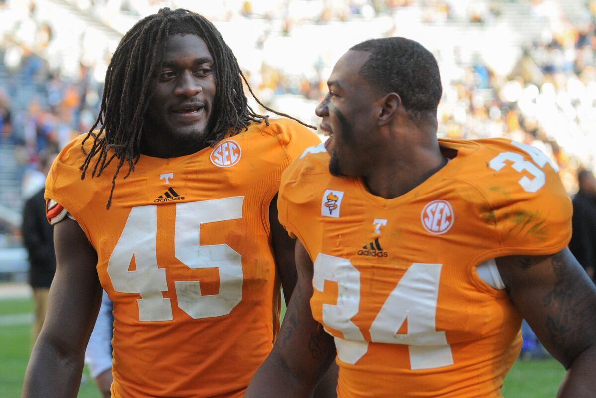 Tennessee Volunteers Football Final Predictions for National Signing Day News, Scores