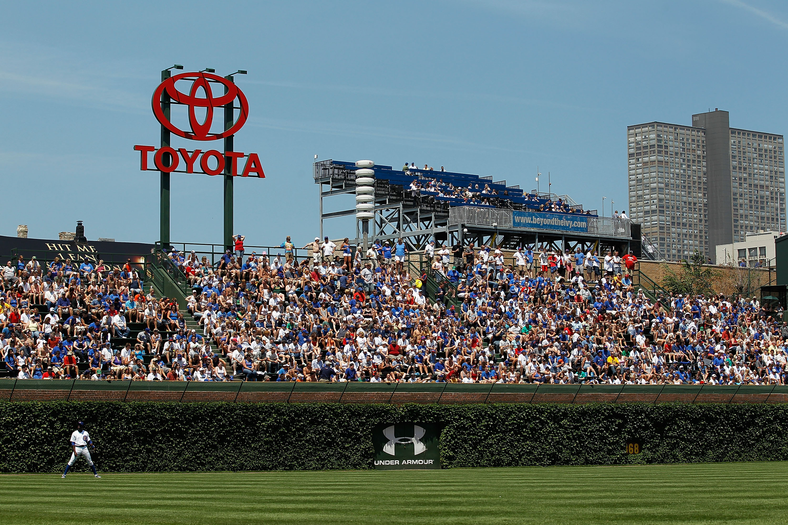 Northwestern game at Wrigley Field will play both directions