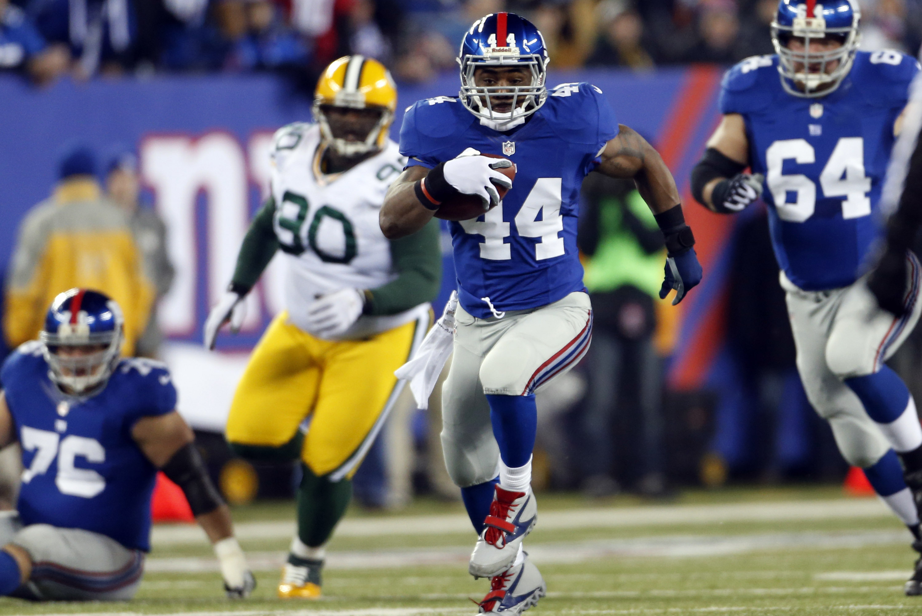 Report: Ahmad Bradshaw cleared by doctors, Steelers still