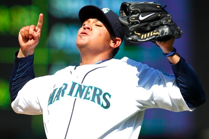 Felix Hernandez, Seattle Mariners agree to $135.5 million contract  extension, according to sources - ESPN