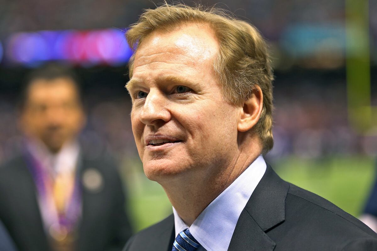 Roger Goodell s Salary Was Reportedly Nearly 30 Million In 2011 News 