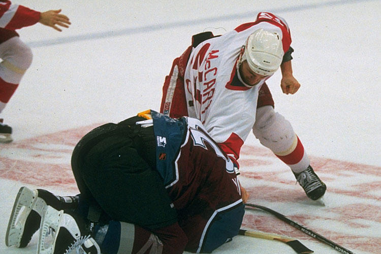 Patrick Roy trash talks Jeremy Roenick Avalanche Blackhawks 1996
