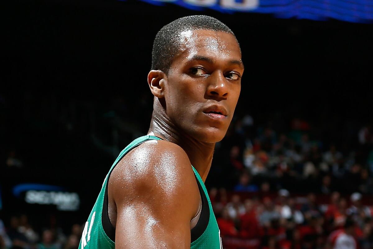 rajon rondo sneaker deal