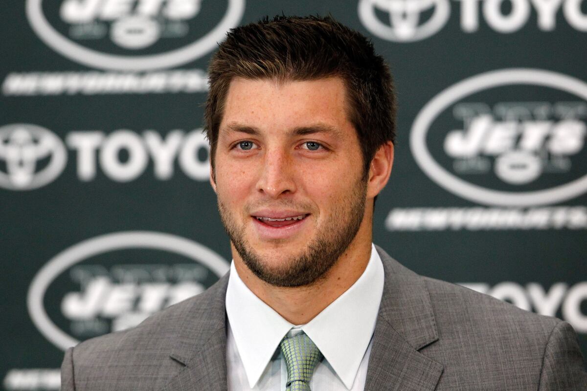 Tim Tebow: Jets Won't Find Trade Partner For Controversial QB | Bleacher Report | Latest News ...