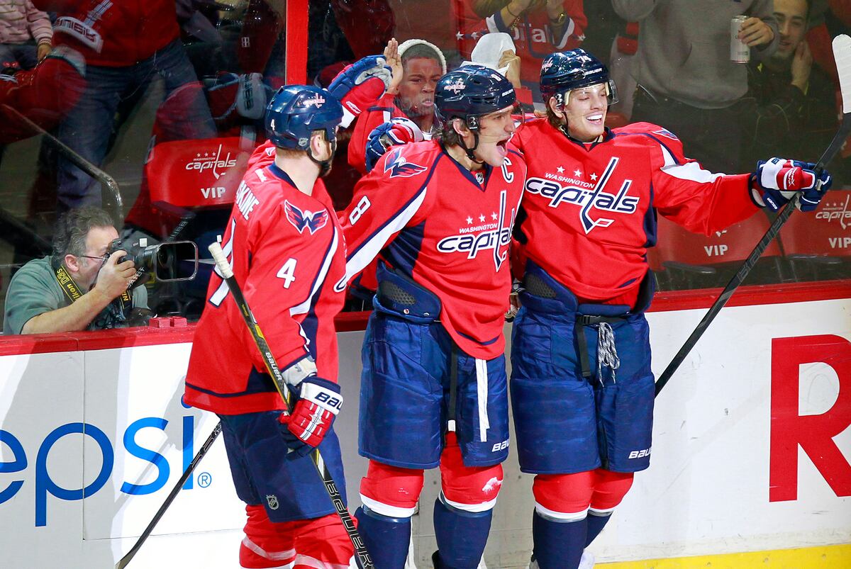 Washington Capitals Alexander Ovechkin's Hat Trick Powers 51 Win over