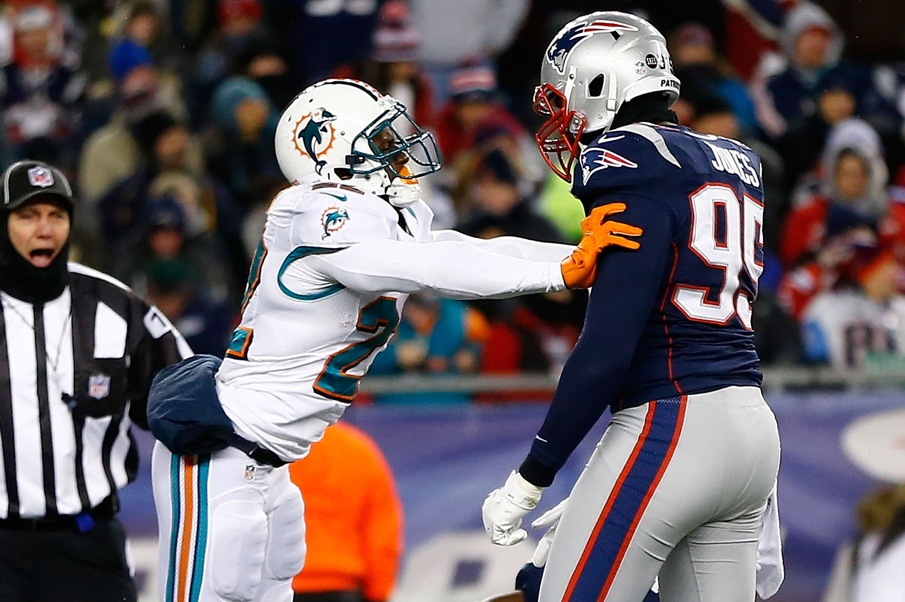 Dolphins vs. Patriots stock up / stock down: Miami wins against AFC East  rivals - The Phinsider