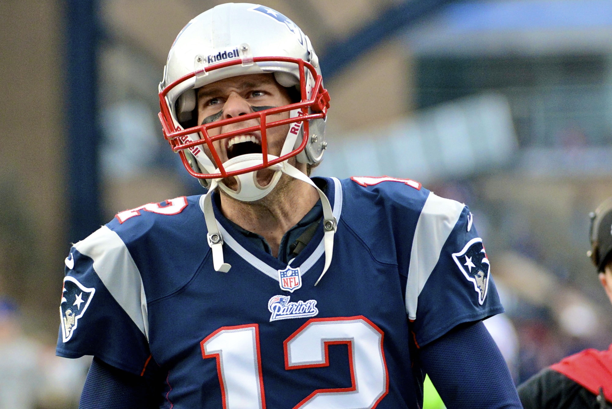 Tom Brady, New England Patriots agree to contract extension