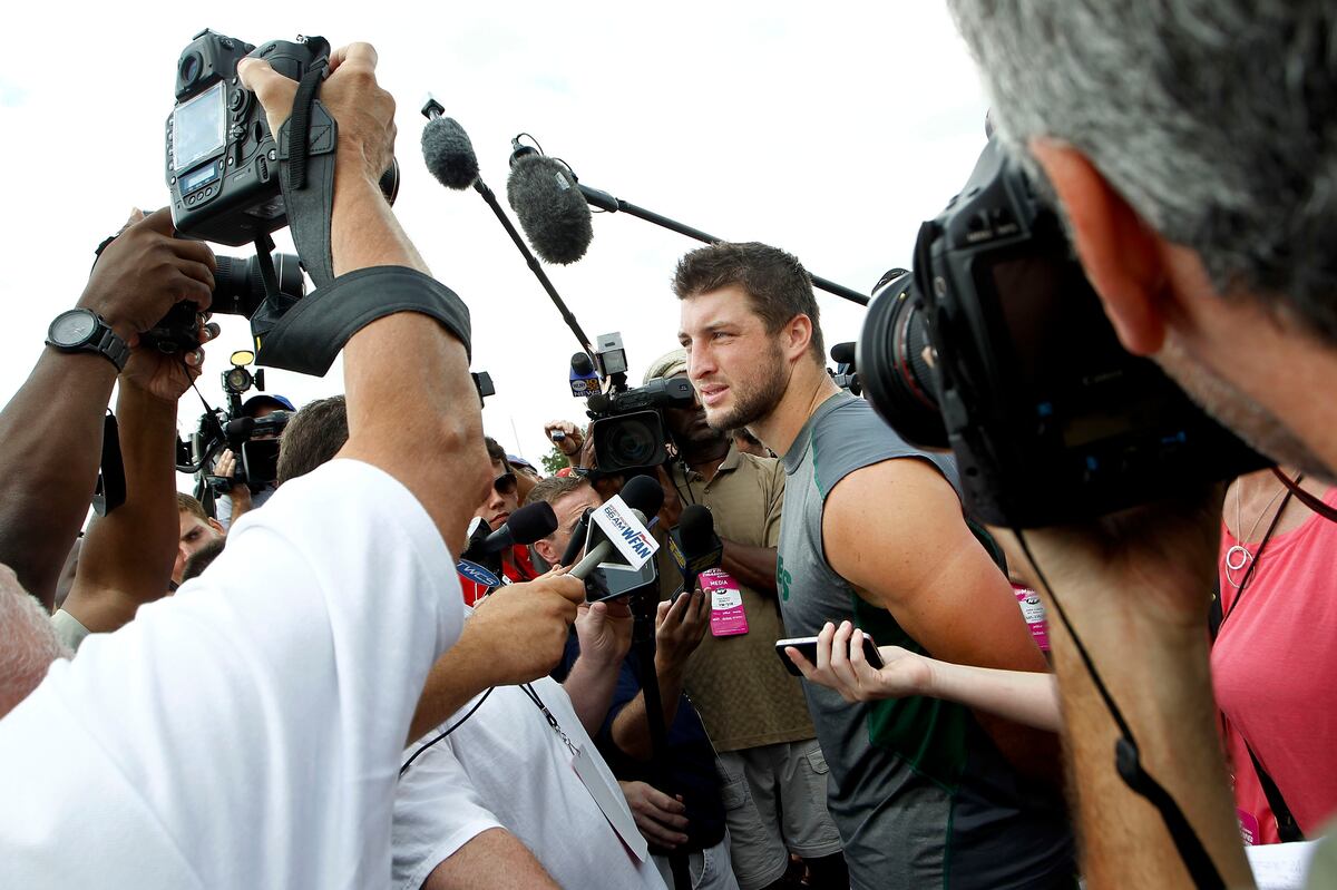 Tim Tebow: Tebowmania Will Keep NFL Teams from Trading for Jets QB | Bleacher Report | Latest ...