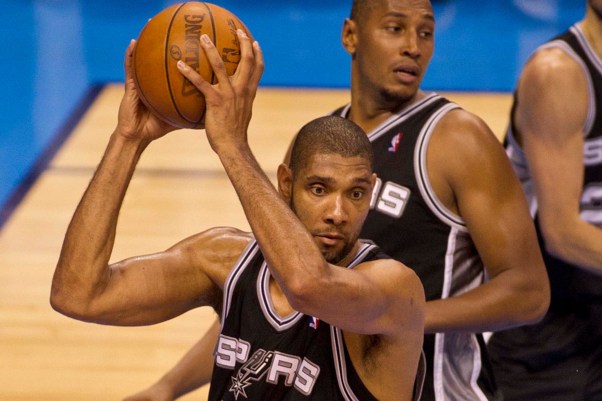 Tim Duncan Goes over 13,000 Career Rebounds, Nears 14th