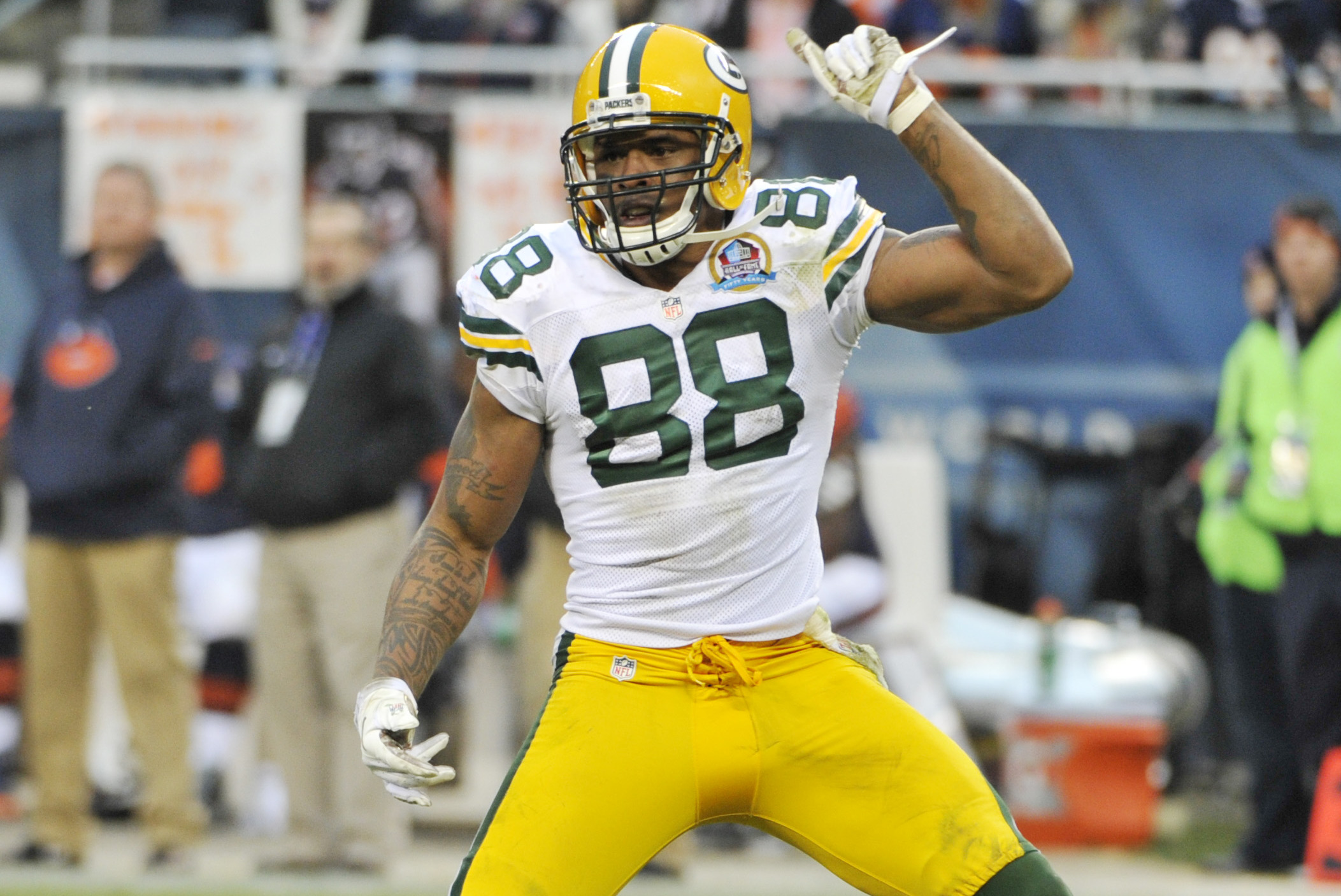 Jermichael Finley staying with Packers