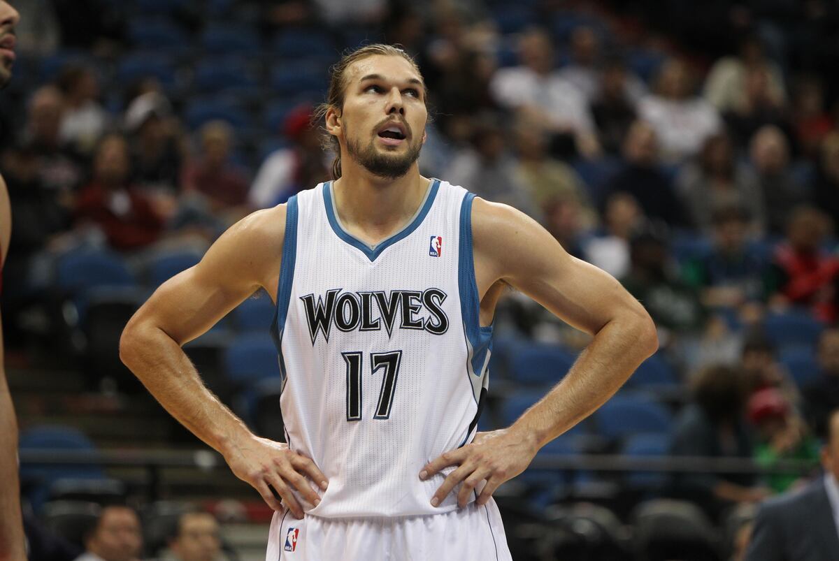 NBA News Louis Amundson Won't Solve Bulls' Issues Down Stretch News