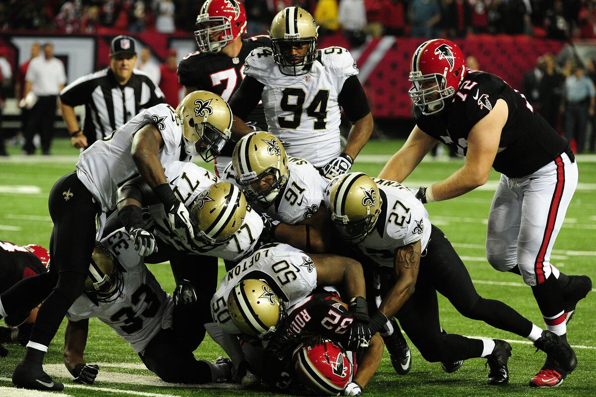 Predicting the New Orleans Saints' Free Agent Signings News, Scores