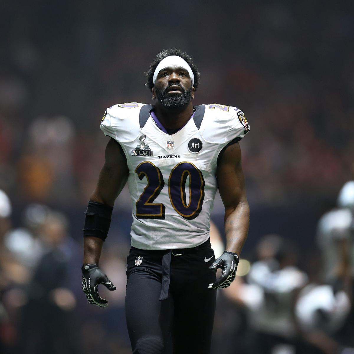 One Player Each NFL Team Must Re Sign Before Free Agency Deadline One Player Each NFL Team Must Re Sign Before Free Agency Deadline