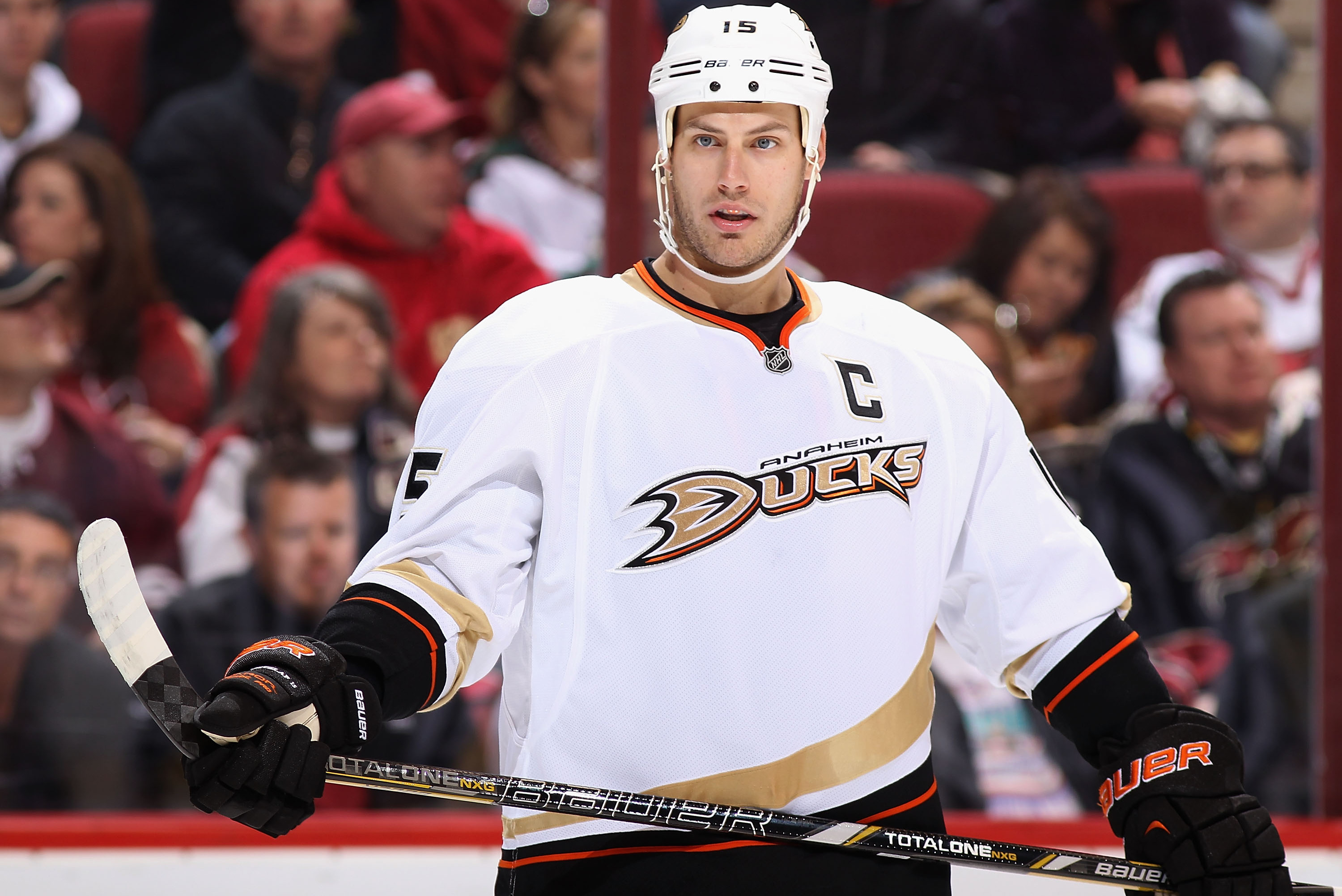 Ducks re-sign longtime captain Ryan Getzlaf to 1-year contract