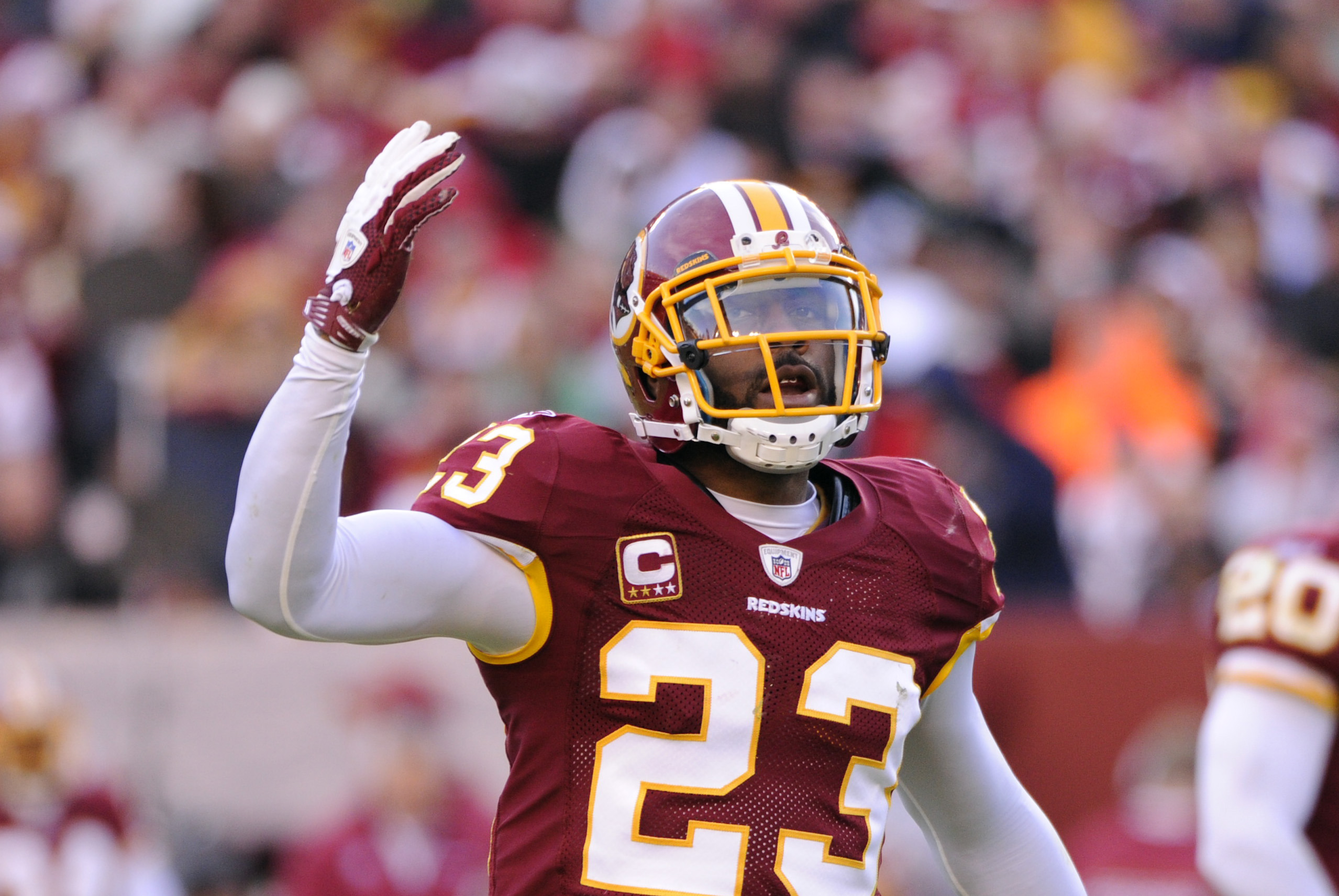 Redskins DeAngelo Hall restructures contract once again