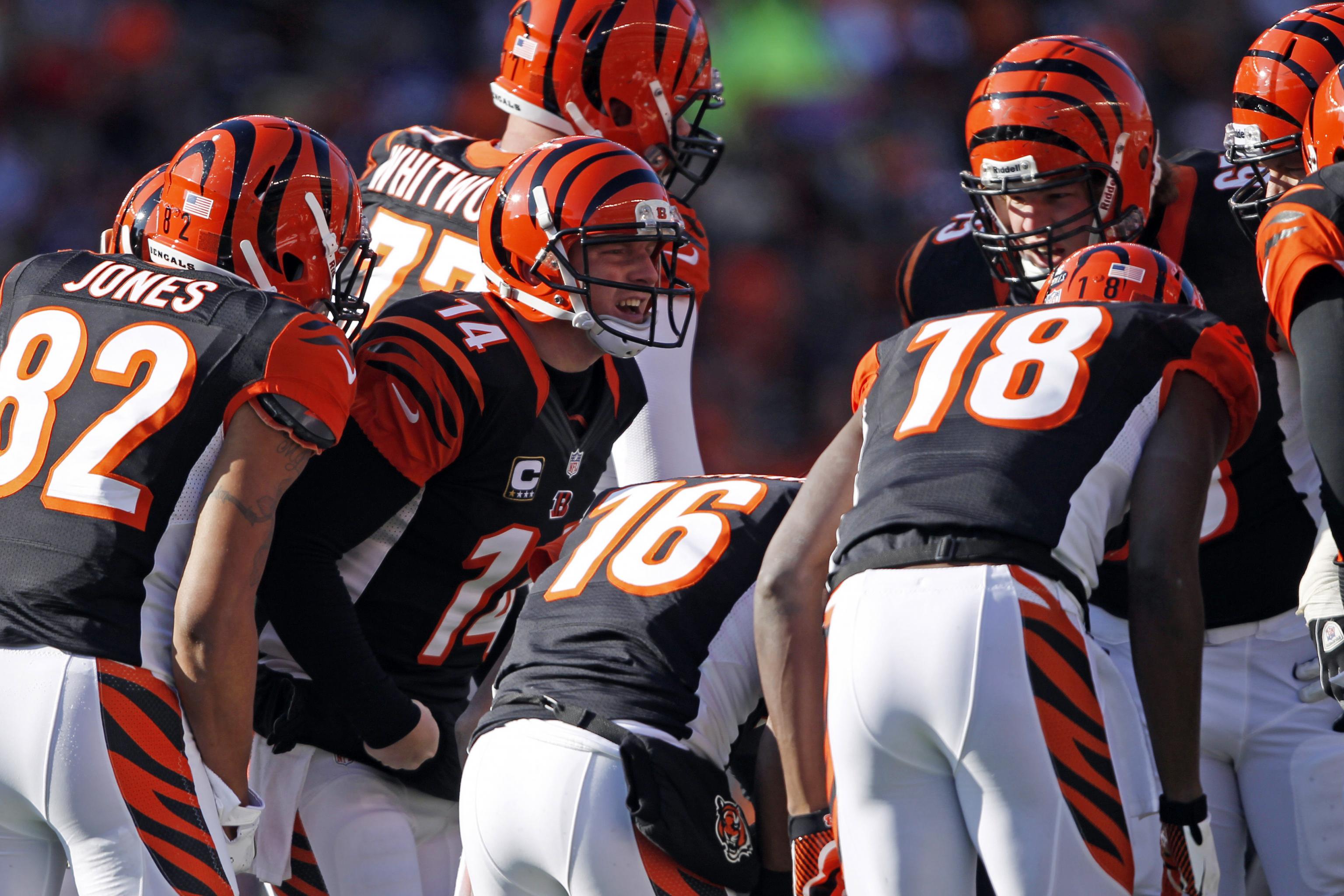 Bengals re-sign long snapper Clark Harris to a one-year contract extension