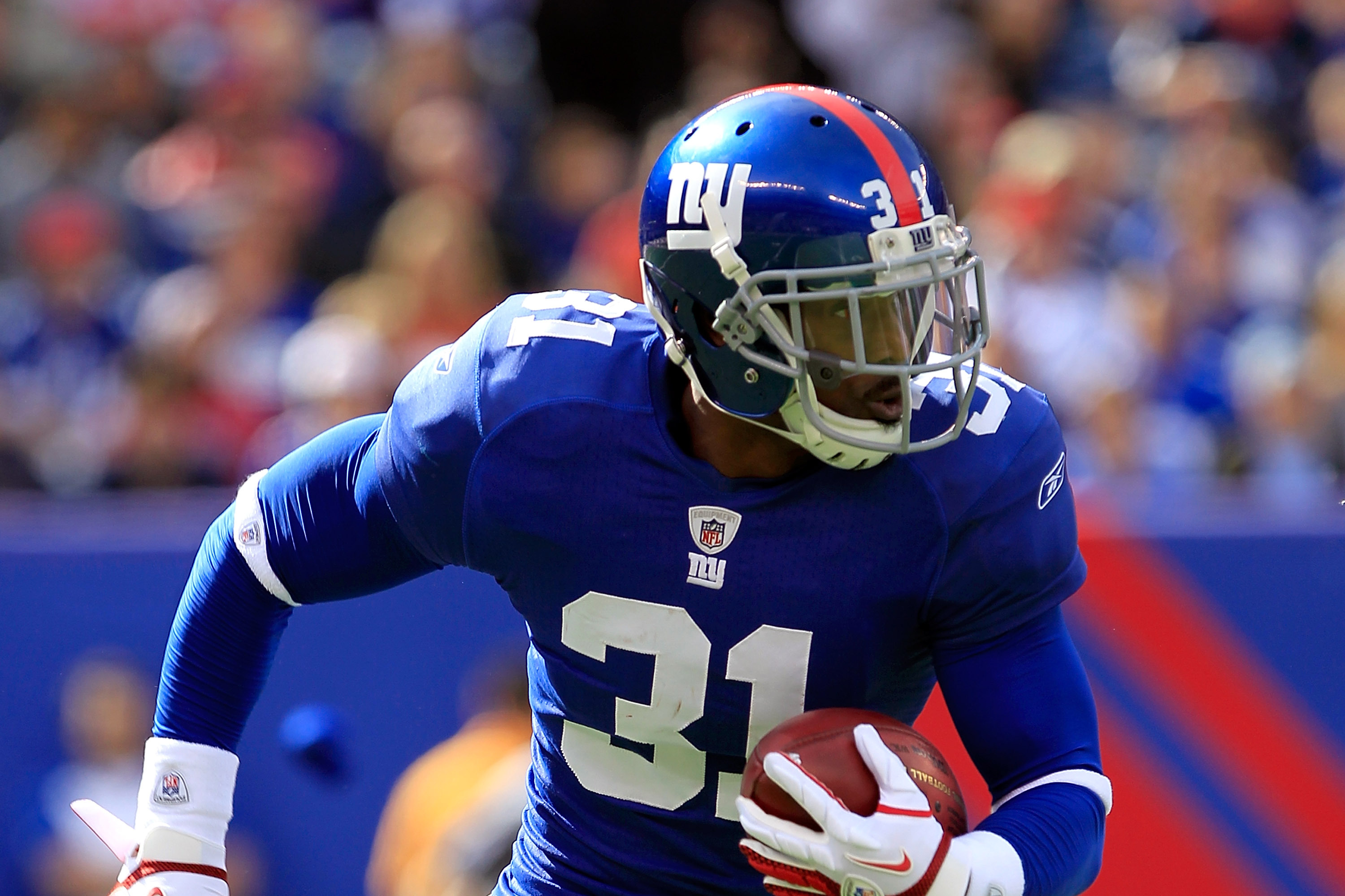 23 August 2008: New York Giants cornerback Aaron Ross (31) during a  preseason game at Giants Stadium. The Jets defeated the Giants 10-7. (Icon  Sportswire via AP Images Stock Photo - Alamy