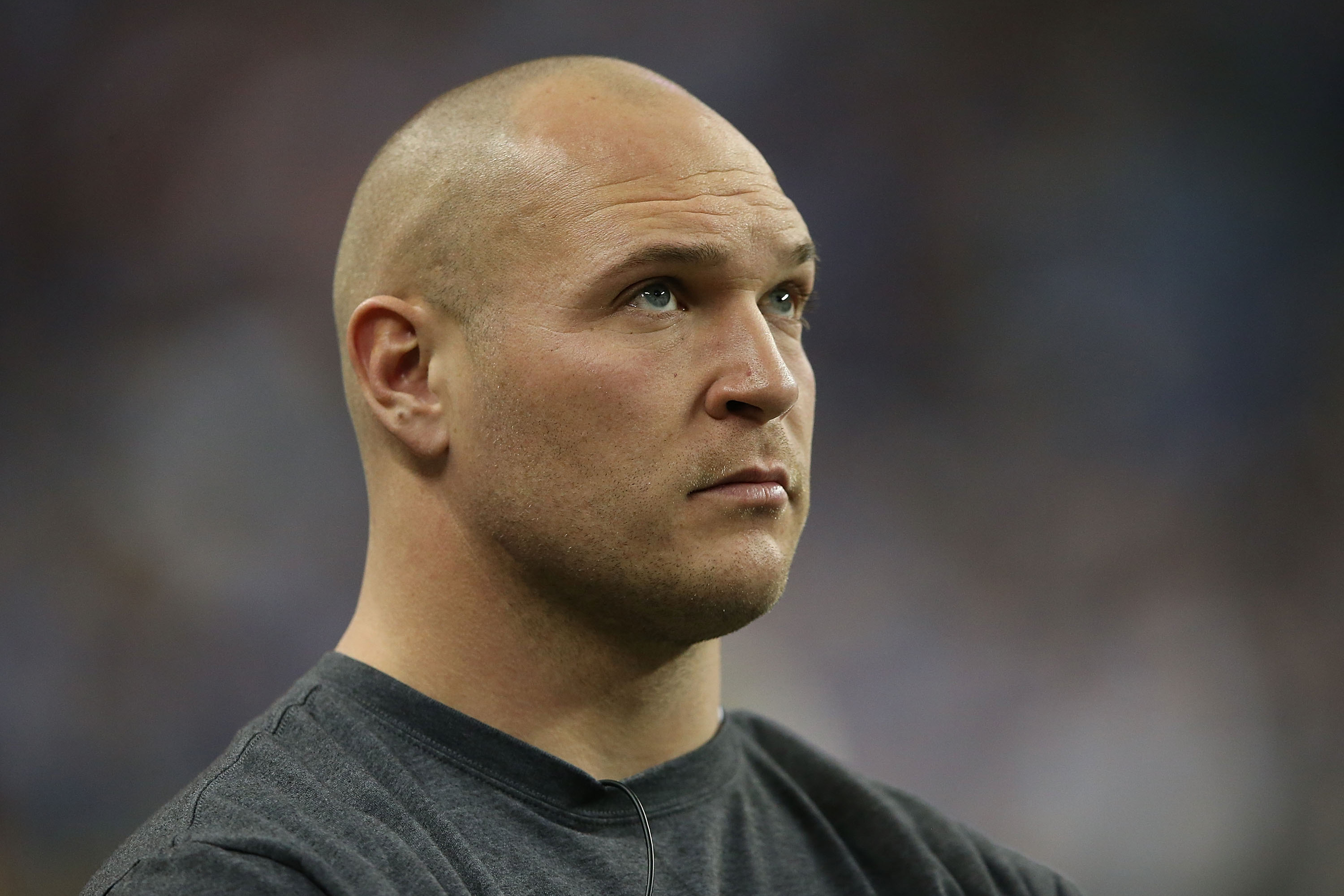 Brian Urlacher: Teams That Need to Bring in Veteran Free-Agent Linebacker, News, Scores, Highlights, Stats, and Rumors