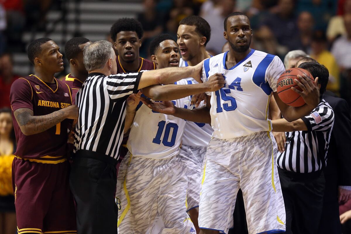 Ucla S Awful Uniforms In Pac 12 Tournament Are Fitting Touch For