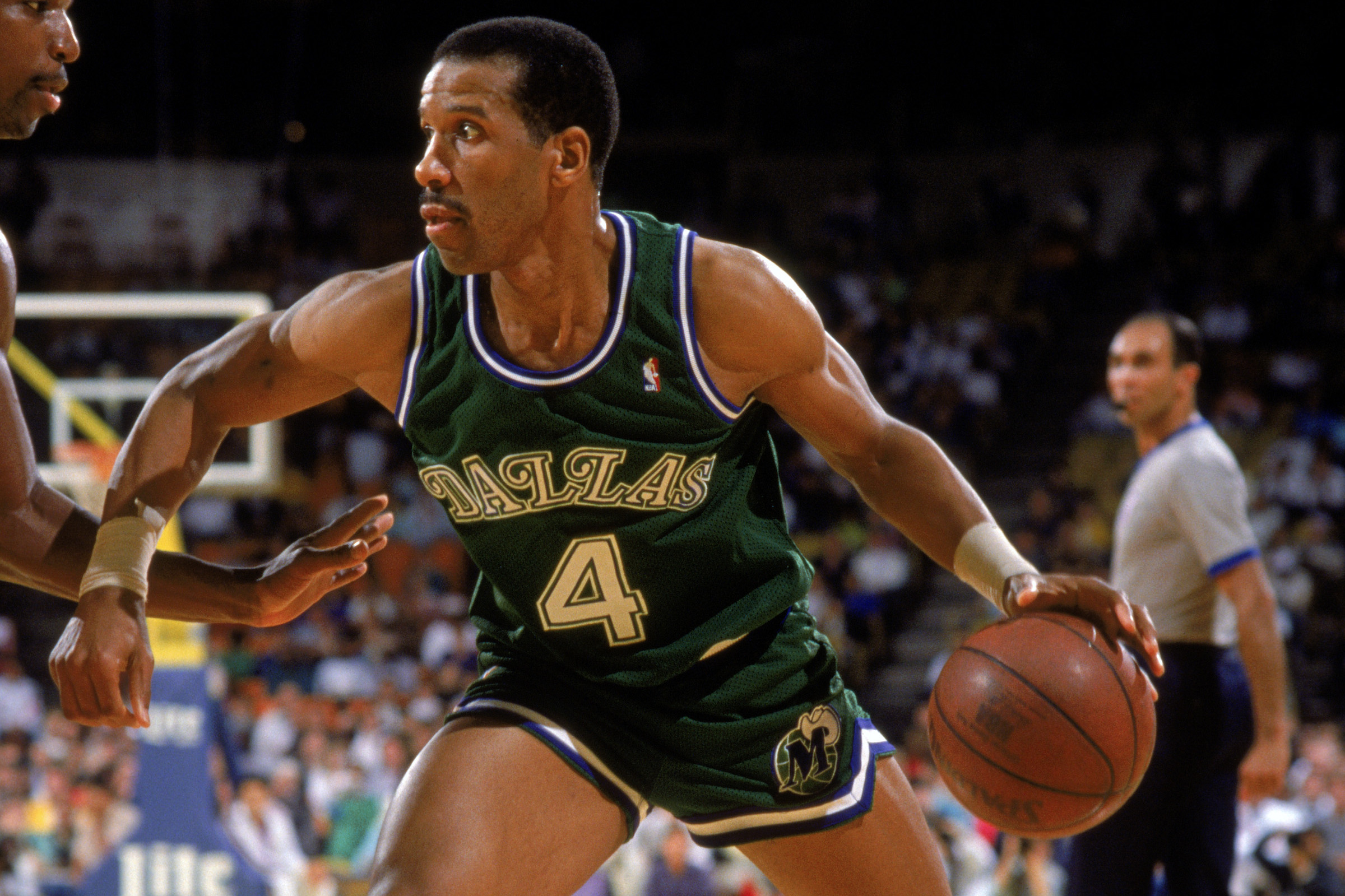 Adrian Dantley, ex-NBA star, says crossing-guard job is meaningful way to  fill his days - The Washington Post