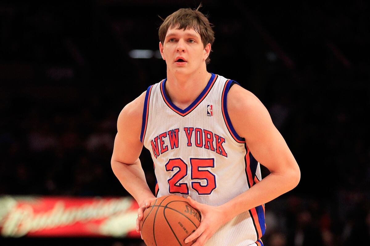 Knicks Rumors: Timofey Mozgov Would Be Perfect Offseason Addition for