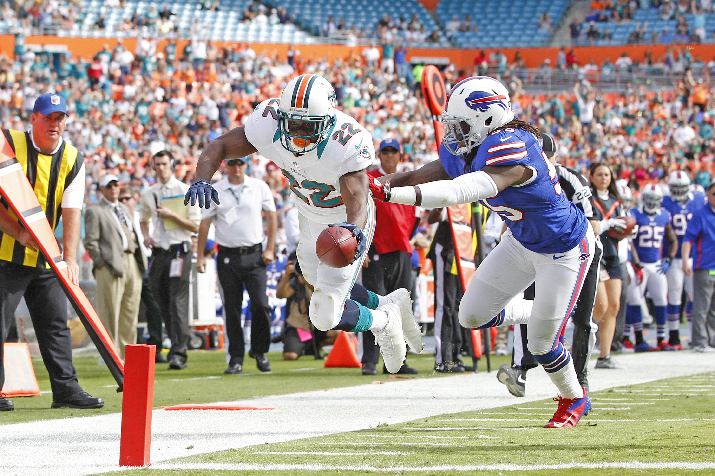 Reggie Bush Signs 4-Year Deal with Detroit Lions, News, Scores,  Highlights, Stats, and Rumors